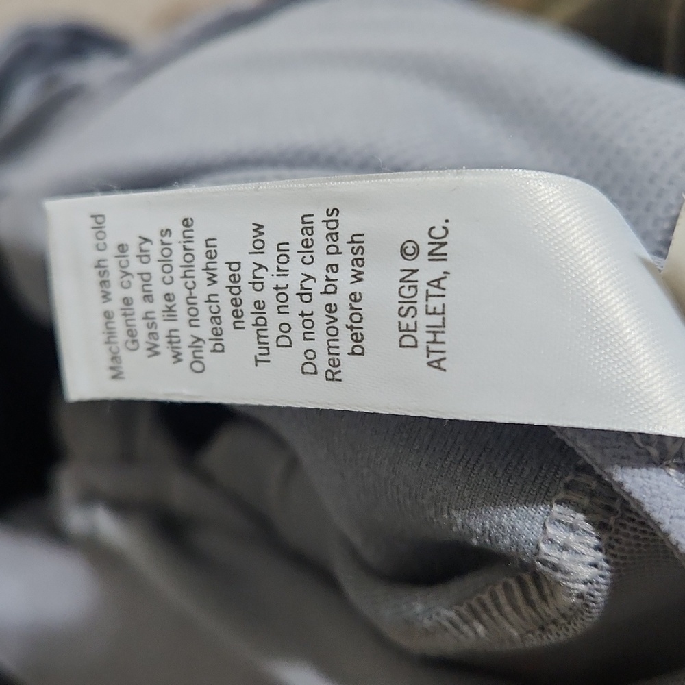 Athleta Stunner T Back Pullover Active Top Grey Size XL - Picture 9 of 9